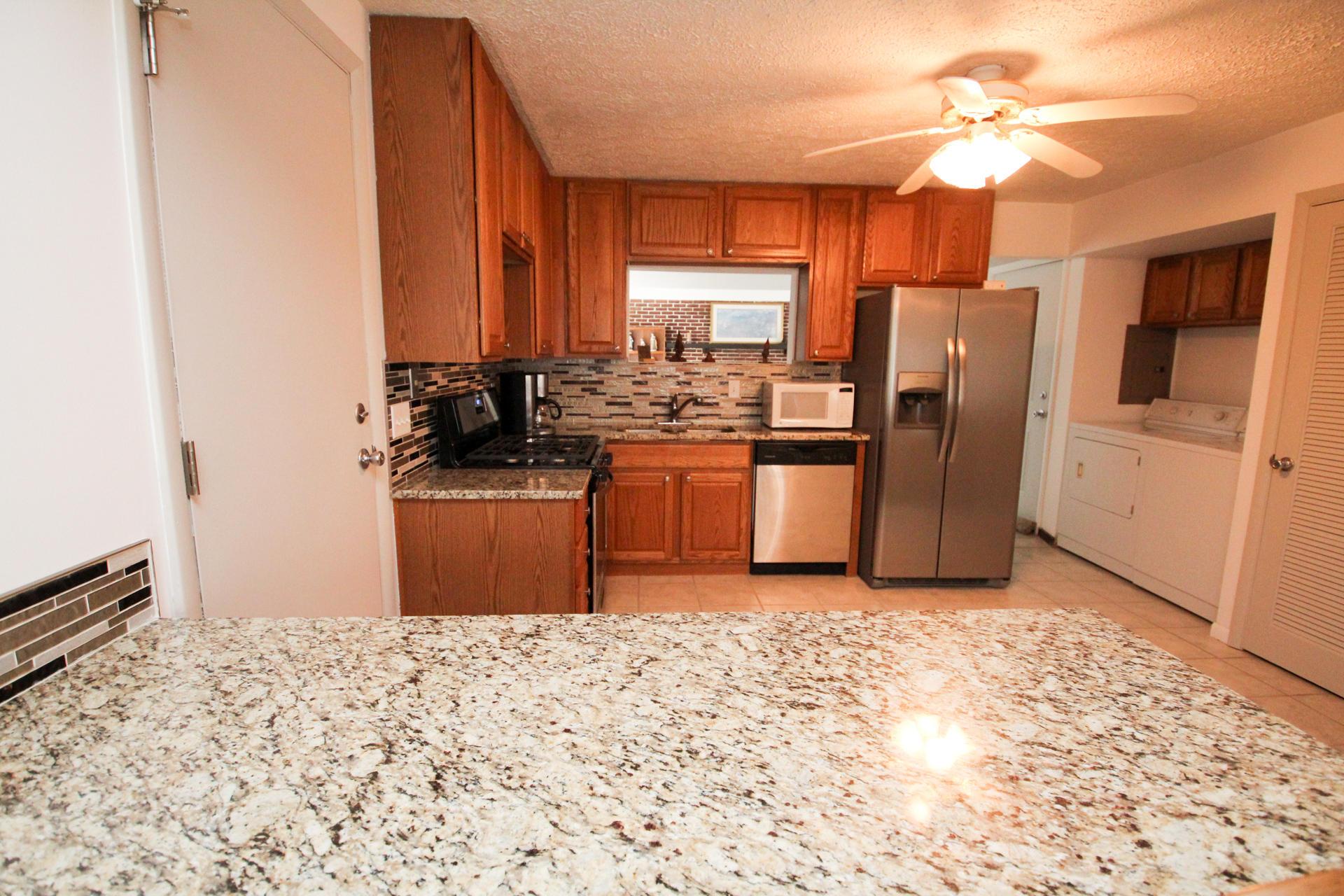 4002 Rickenbacker Avenue Columbus, OH 43213 - Photo 16 of 49
