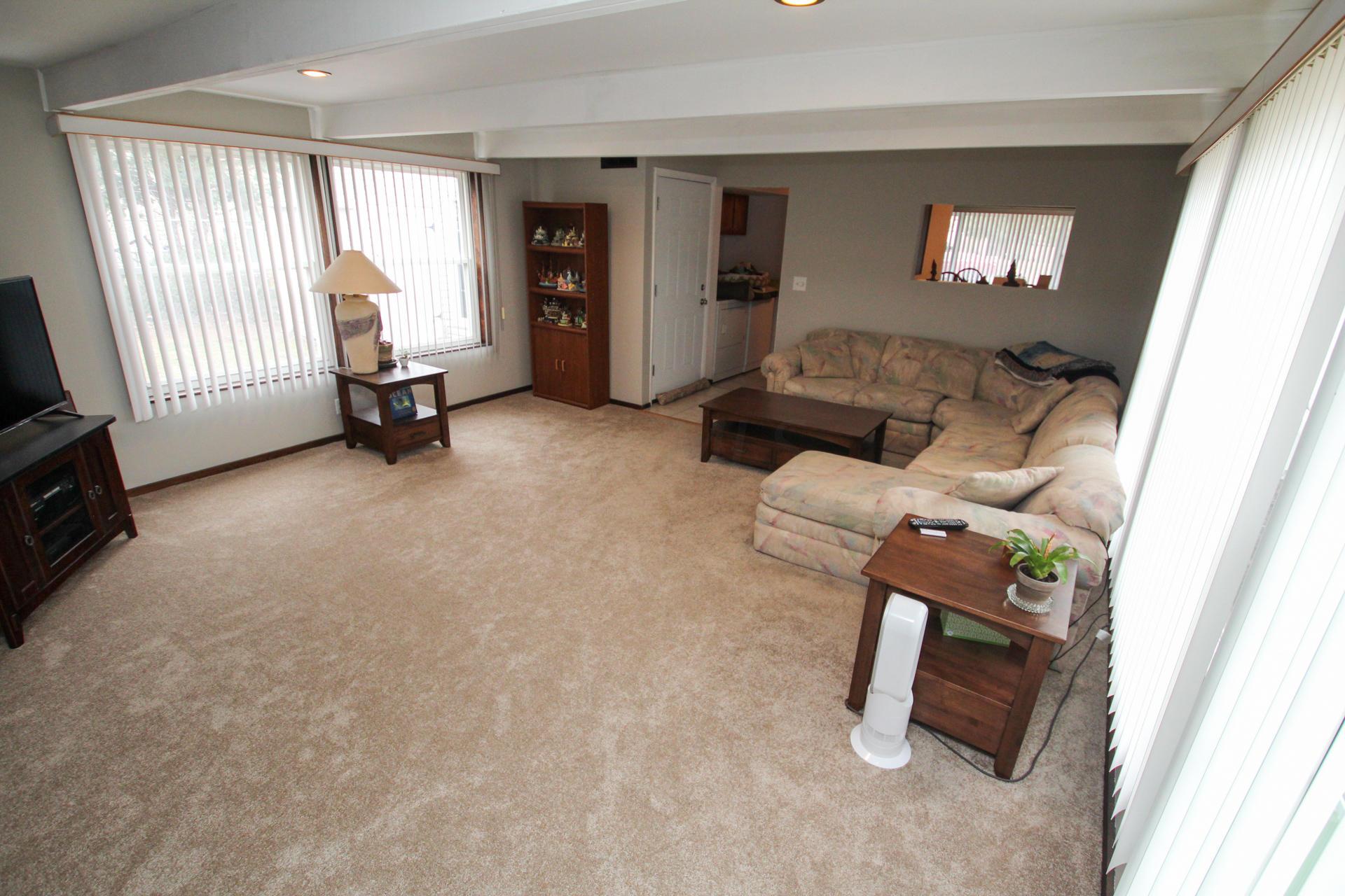 4002 Rickenbacker Avenue Columbus, OH 43213 - Photo 31 of 49