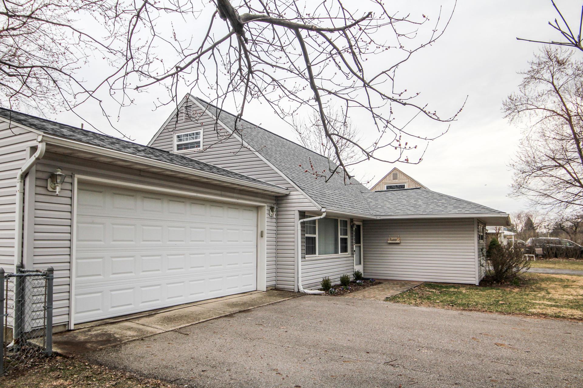 4002 Rickenbacker Avenue Columbus, OH 43213 - Photo 5 of 49