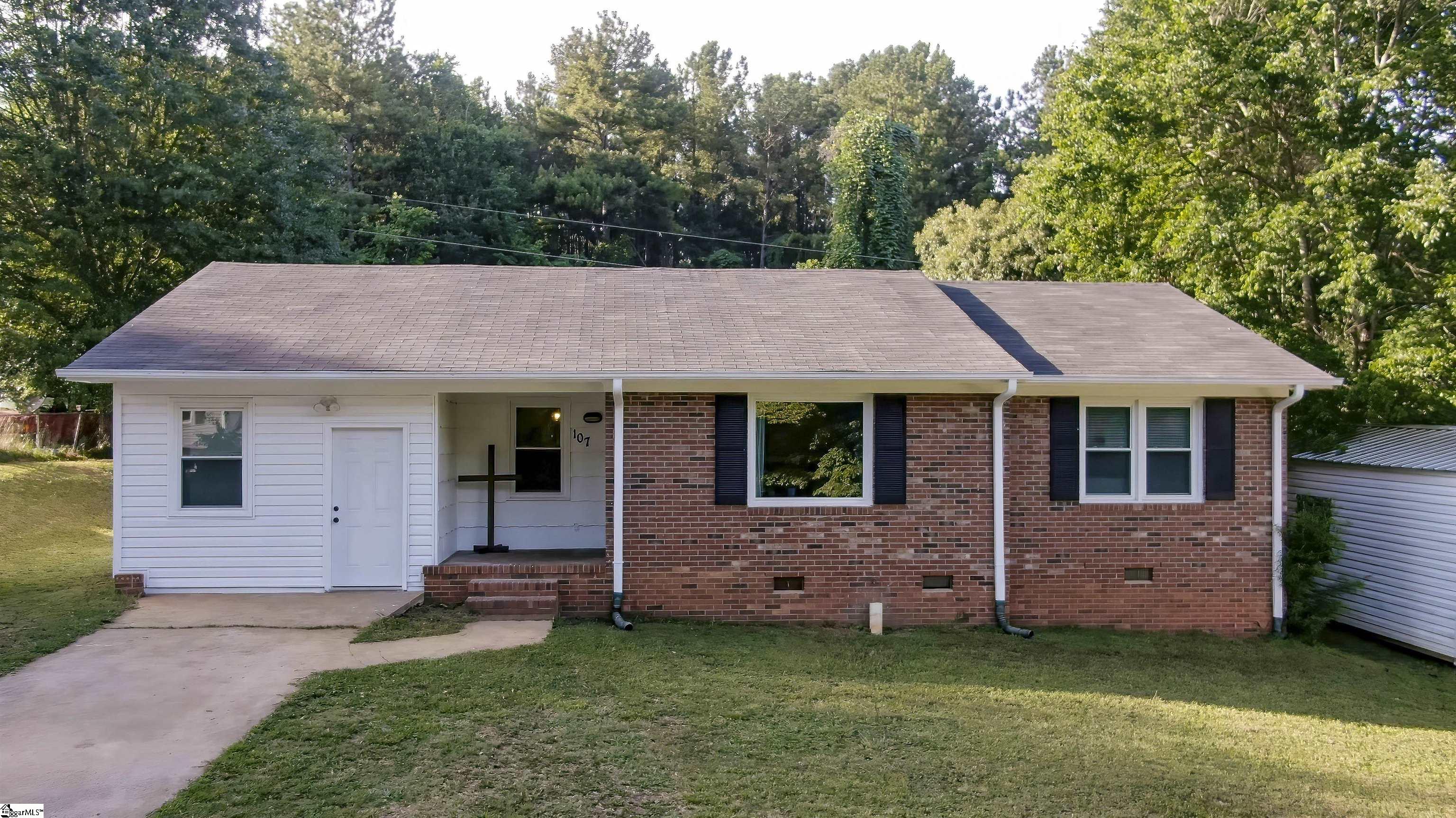 107 Shallowford Road Easley, SC 29640 - Photo 1 of 14