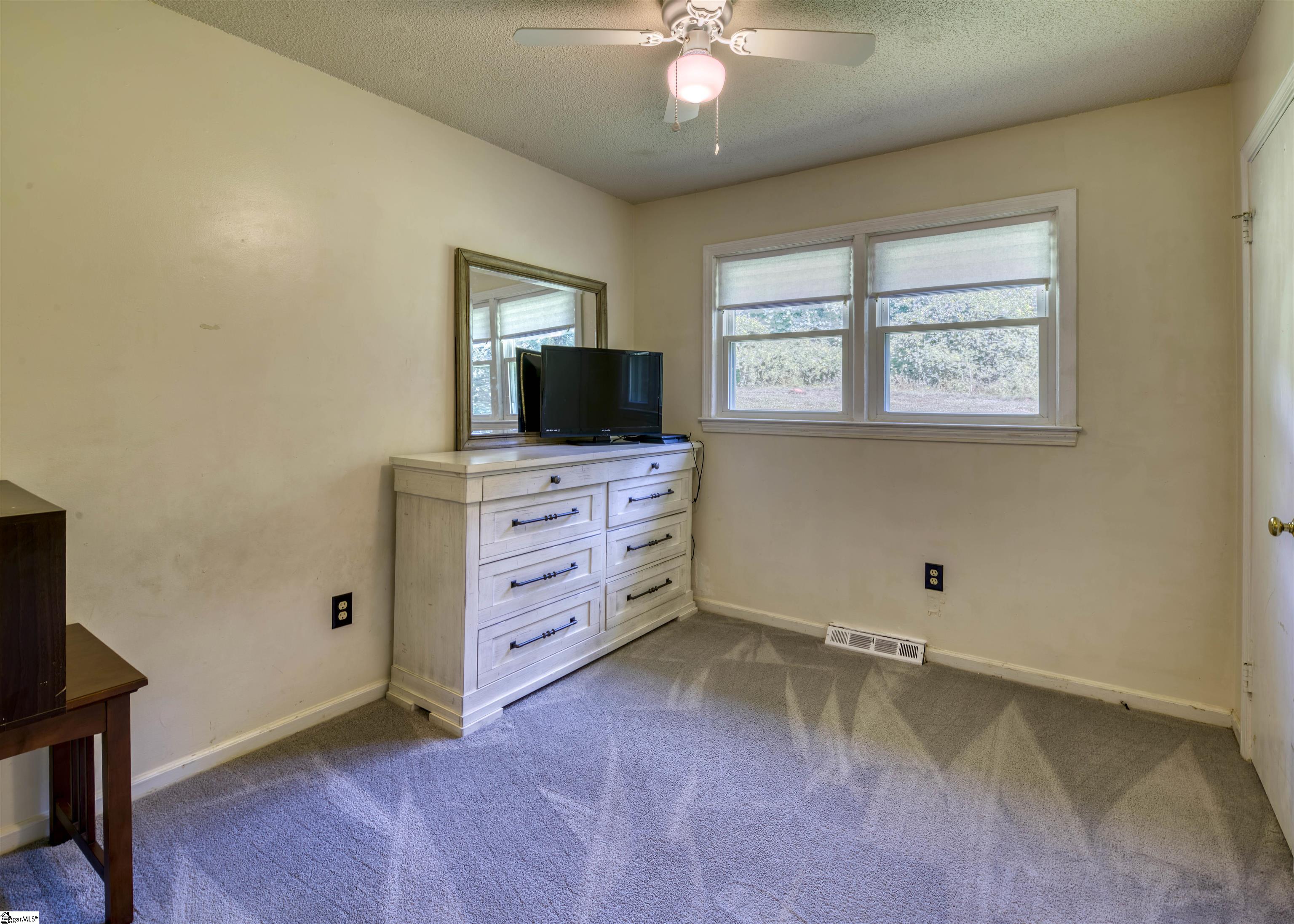 107 Shallowford Road Easley, SC 29640 - Photo 9 of 14
