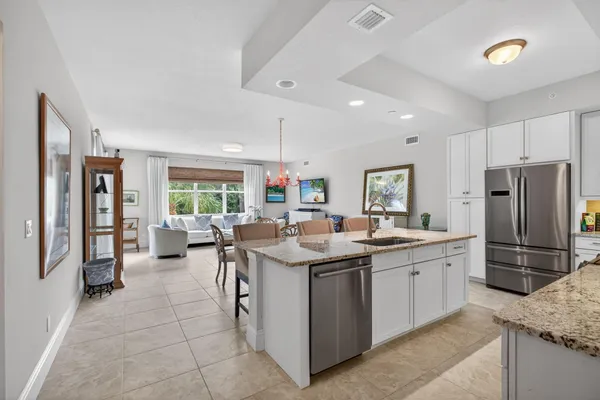 $5,800 | 834 Bay Colony Drive South, Juno Beach, FL 33408