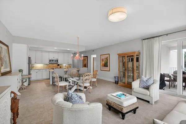$5,800 | 834 Bay Colony Drive South, Juno Beach, FL 33408
