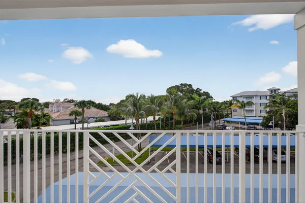 $5,800 | 834 Bay Colony Drive South, Juno Beach, FL 33408