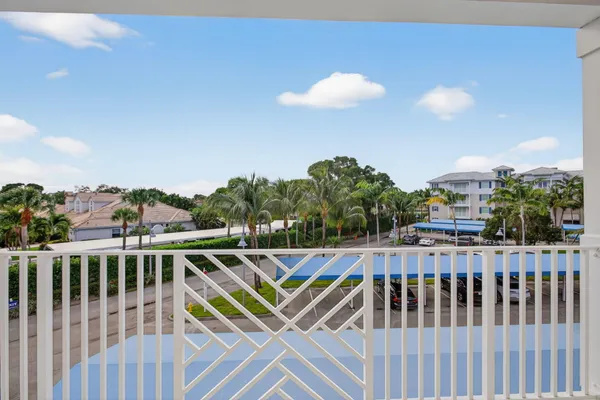 $5,800 | 834 Bay Colony Drive South, Juno Beach, FL 33408