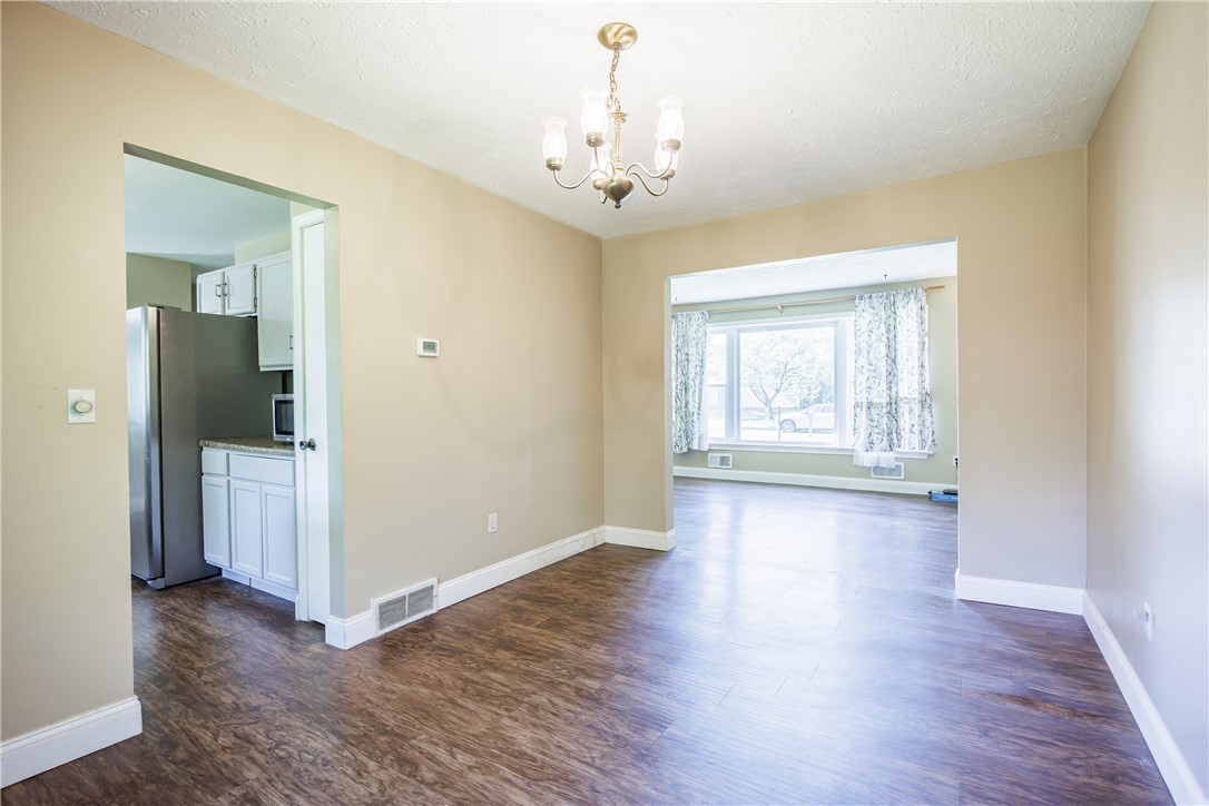 12 French Meadow Lane Rochester, NY 14618 - Photo 7 of 39