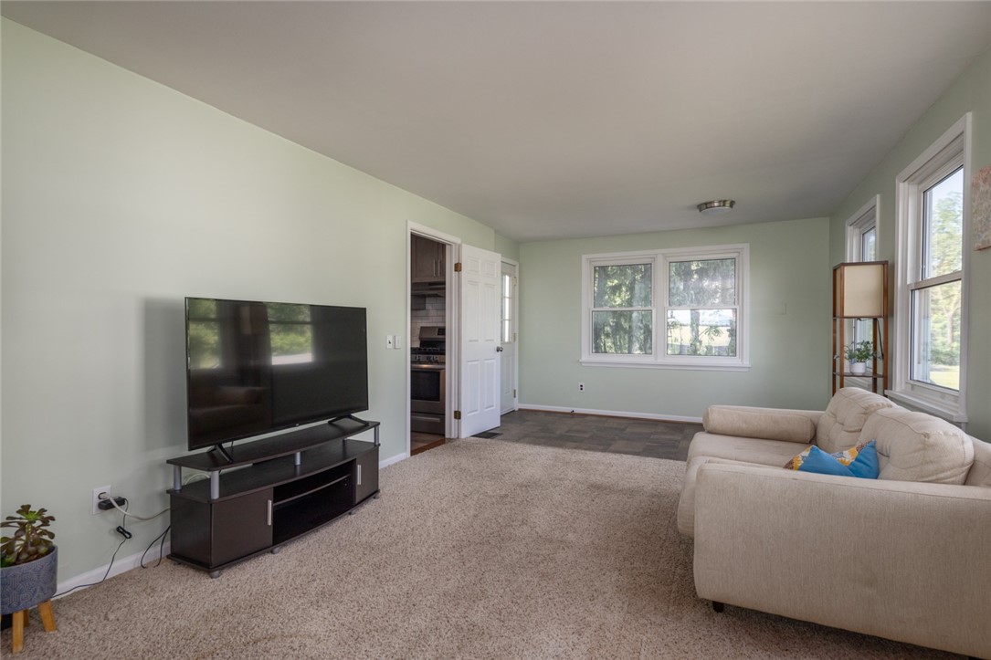 962 Martin Road Henrietta, NY 14586 - Photo 12 of 50