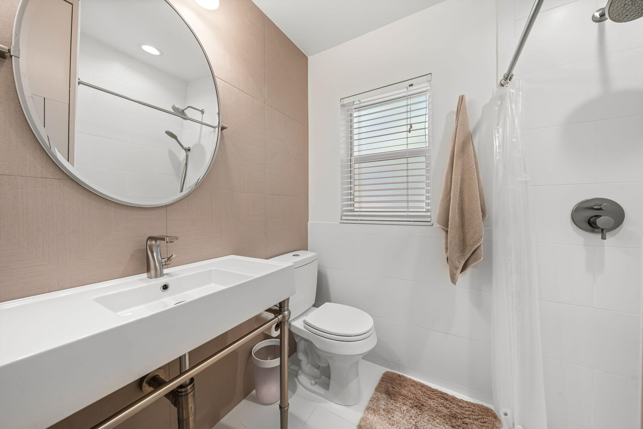 741 Curlew Road Delray Beach, FL 33444 - Photo 14 of 37 Primary Bathroom