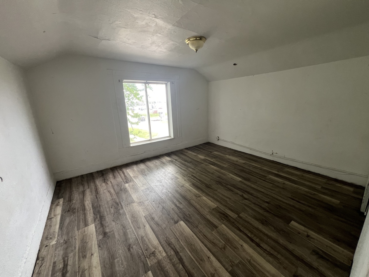 301 North West Avenue Kankakee, IL 60901 - Photo 9 of 13 a view of an empty room and window