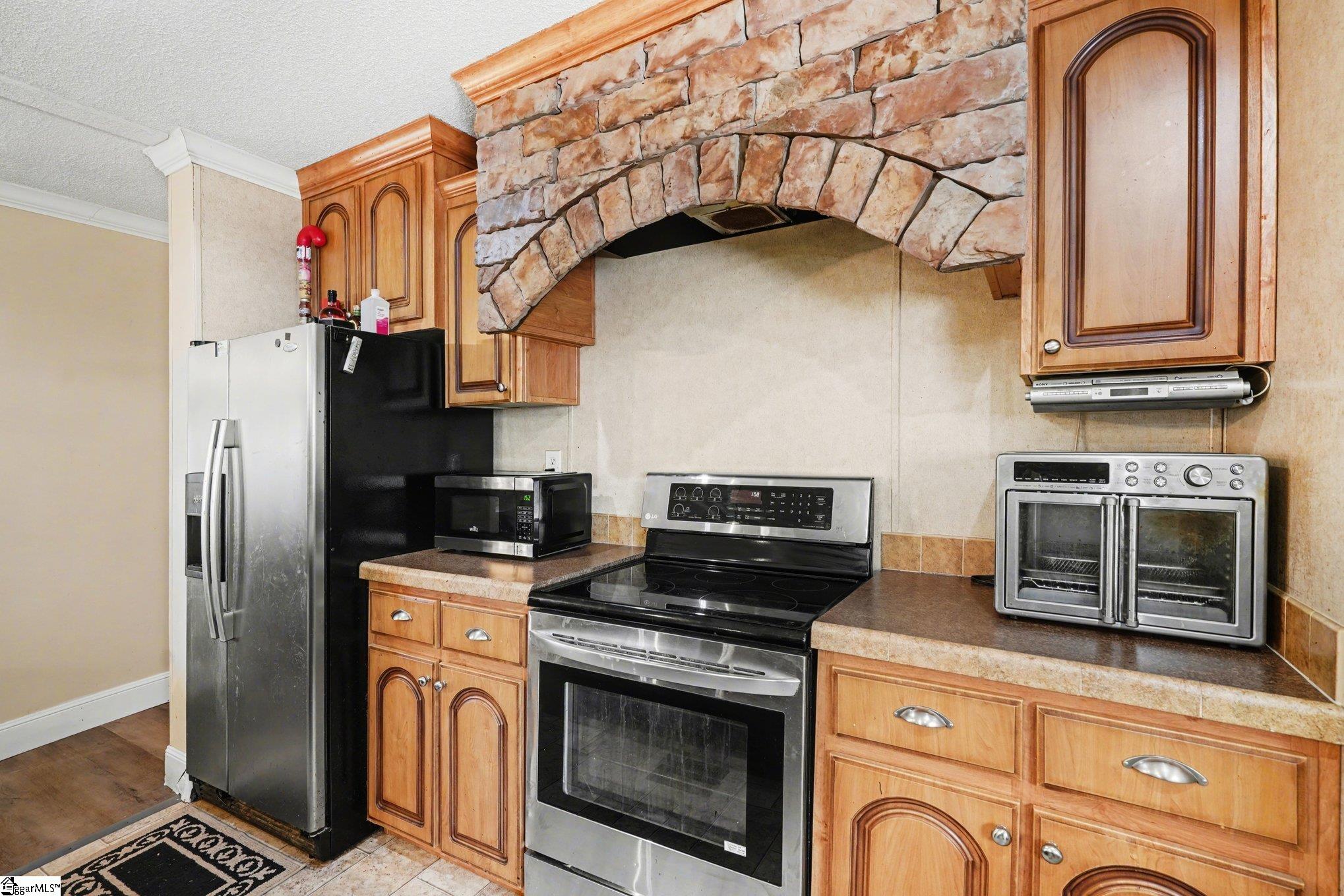 1004 Chapman Road Honea Path, SC 29654 - Photo 2 of 30