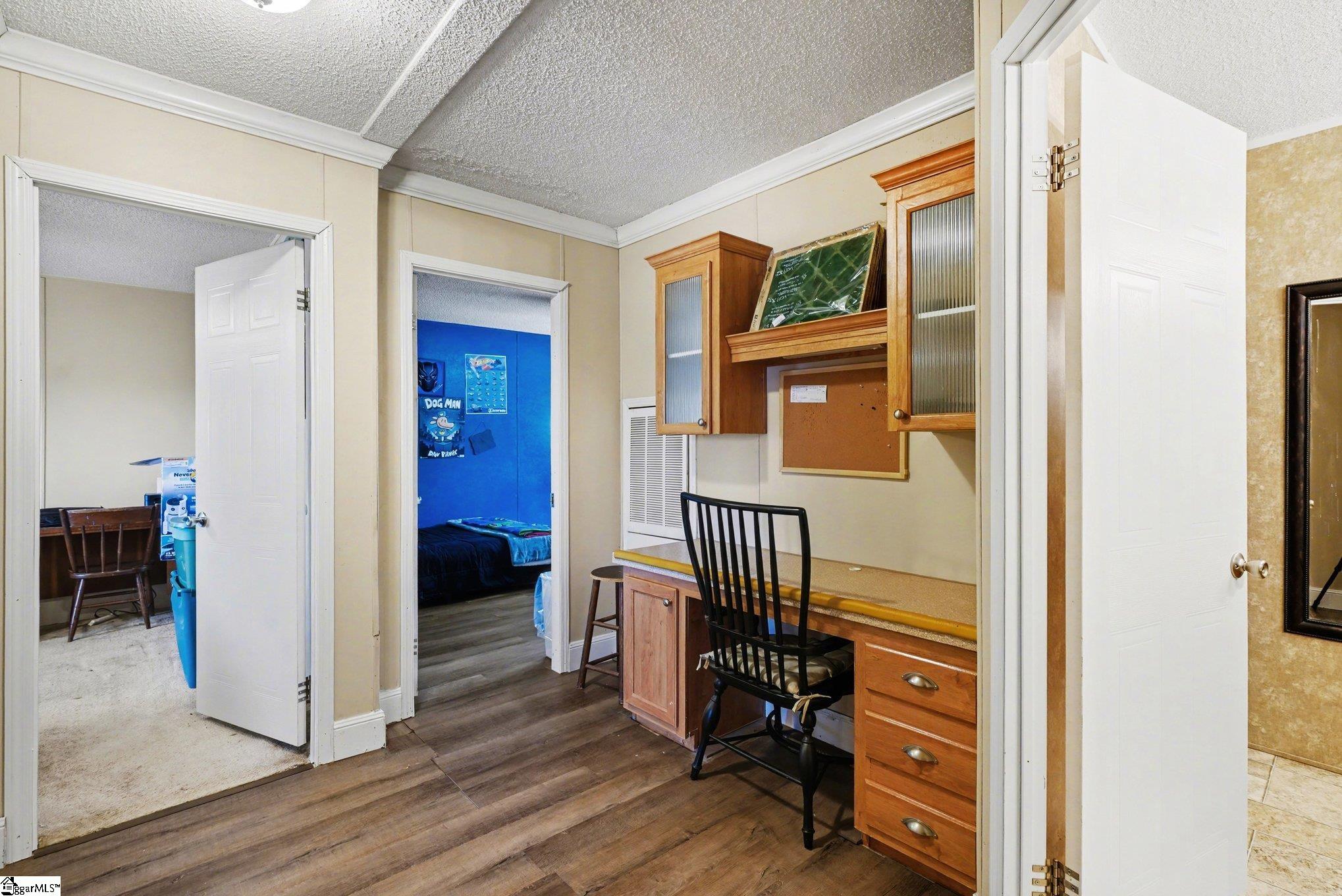 1004 Chapman Road Honea Path, SC 29654 - Photo 8 of 30