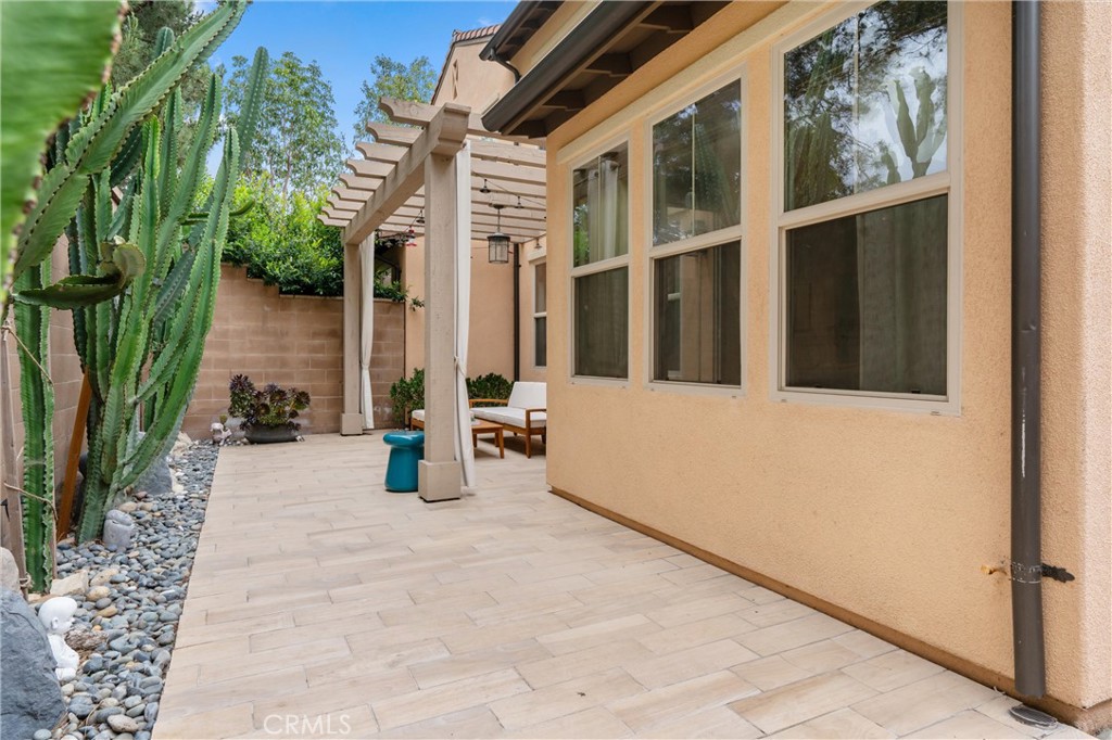 112 Gemstone Irvine, CA 92620 - Photo 34 of 41