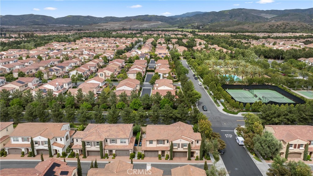 112 Gemstone Irvine, CA 92620 - Photo 36 of 41