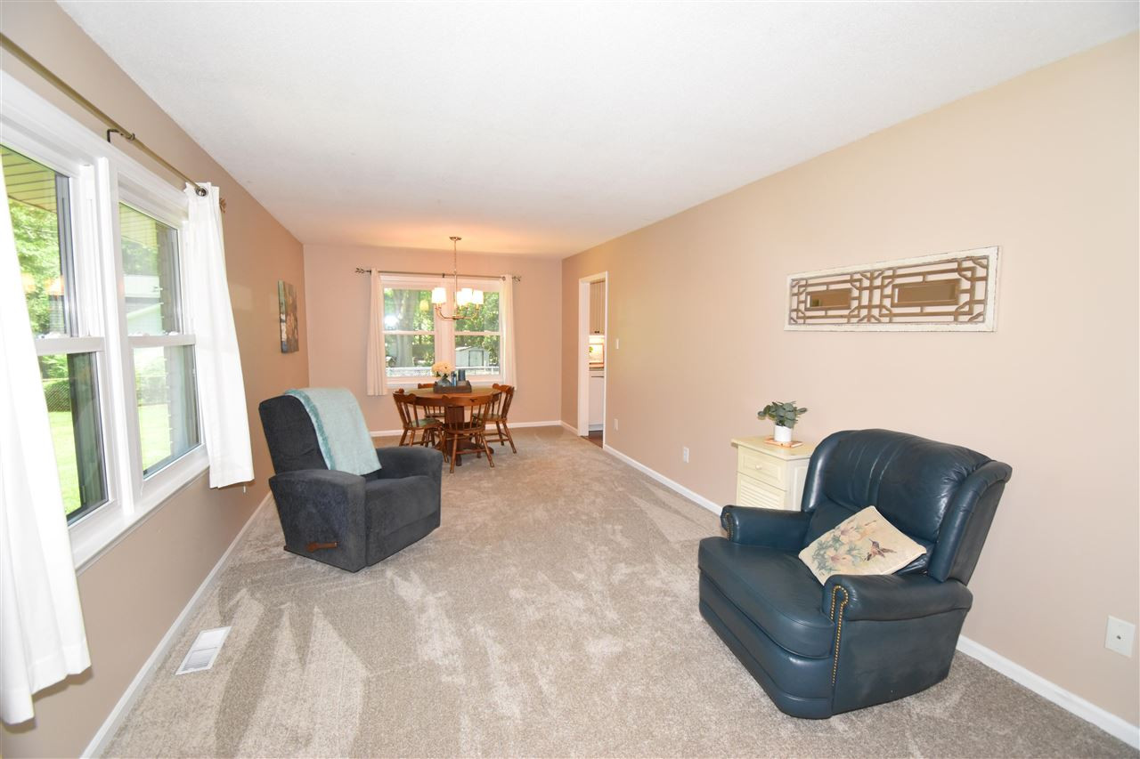 401 East Millbrook Road Raleigh, NC 27609 - Photo 7 of 23 Photo 7