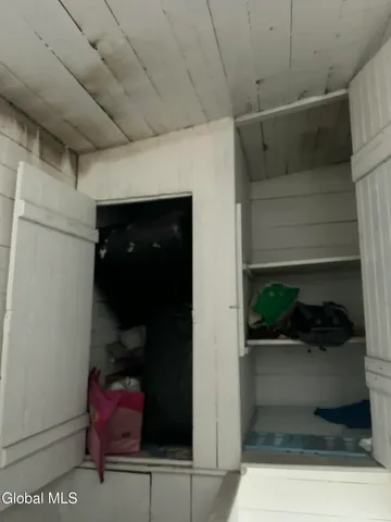 $170,000 | 2320 10th Avenue, Watervliet, NY 12189