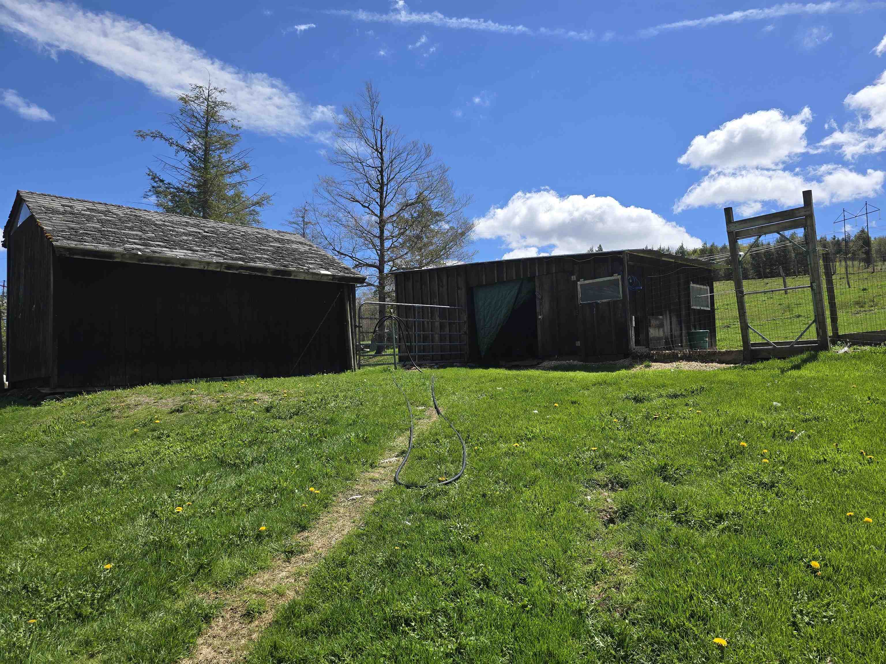 847 Simonsville Road Andover, VT 05143 - Photo 26 of 38