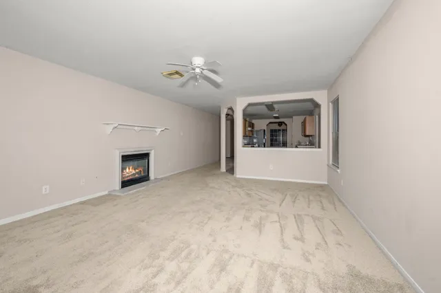 $2,000 | 3109 Berryfield Lane, Pearland, TX 77581