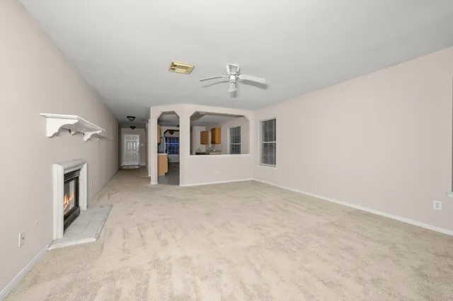 $2,000 | 3109 Berryfield Lane, Pearland, TX 77581