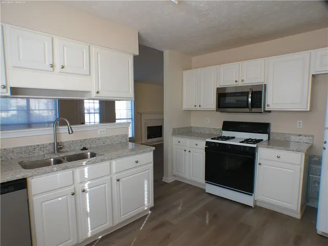 $2,095 | 3277 Crossfield Lane, Duluth, GA 30096