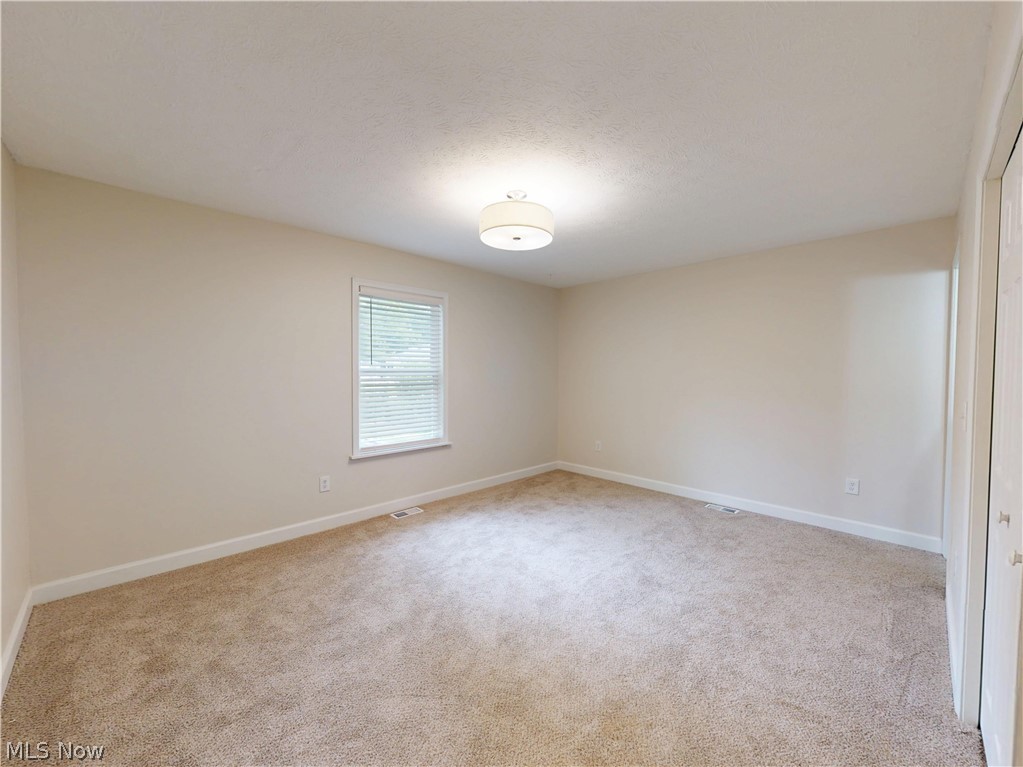 3264 Grenfall Road Norton, OH 44203 - Photo 20 of 45