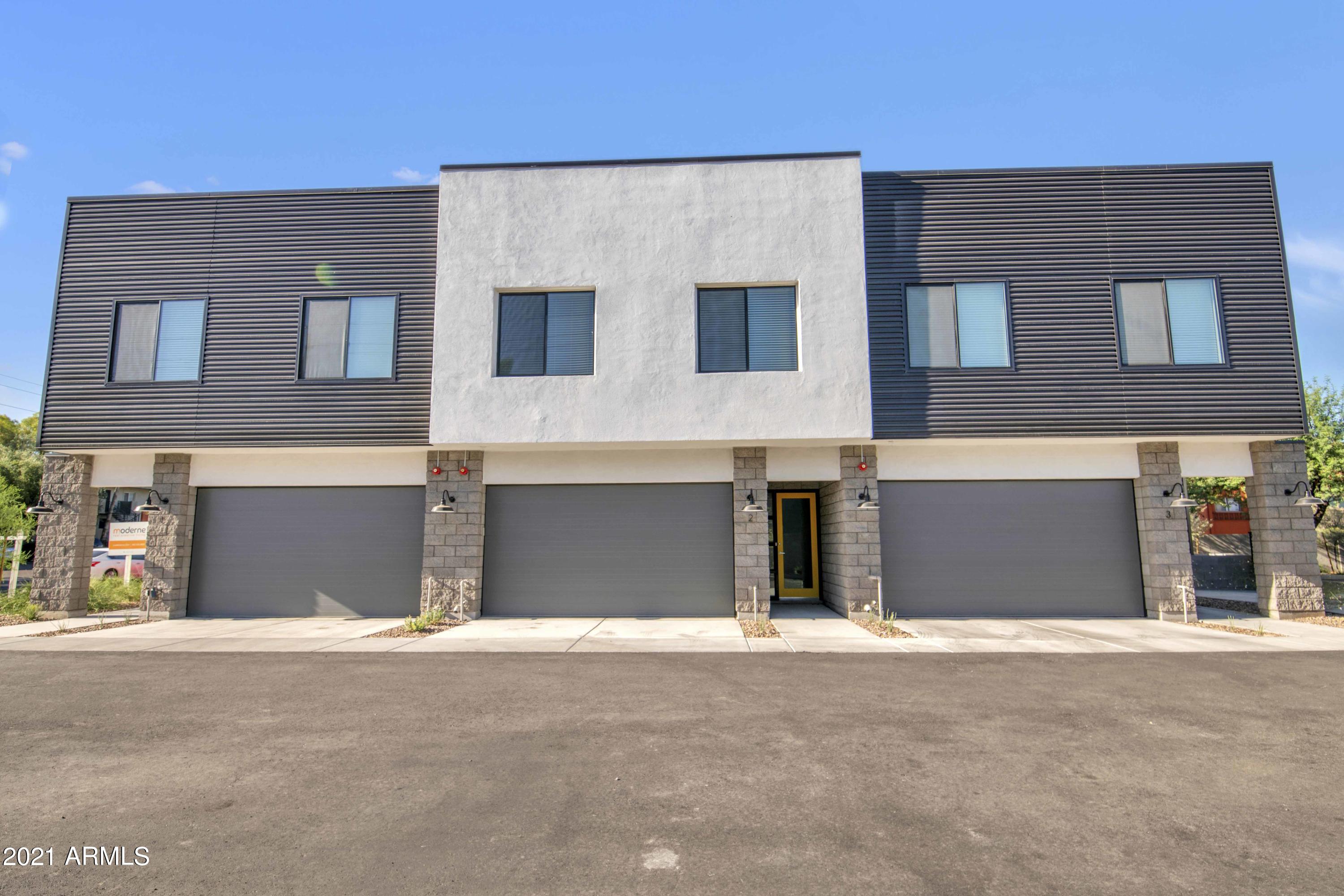 3900 North 30th Street, Unit 2 Phoenix, AZ 85016 - Photo 3 of 17 Front Door/ Garage