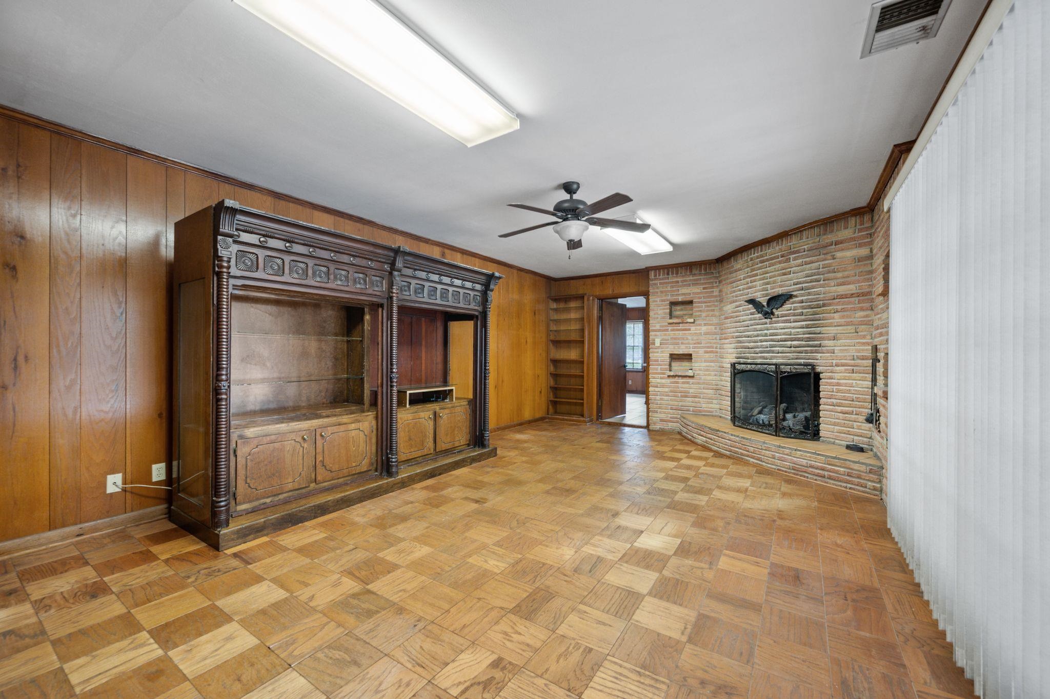 301 East 10th Street Bay Minette, AL 36507 - Photo 22 of 52 LivingRoom