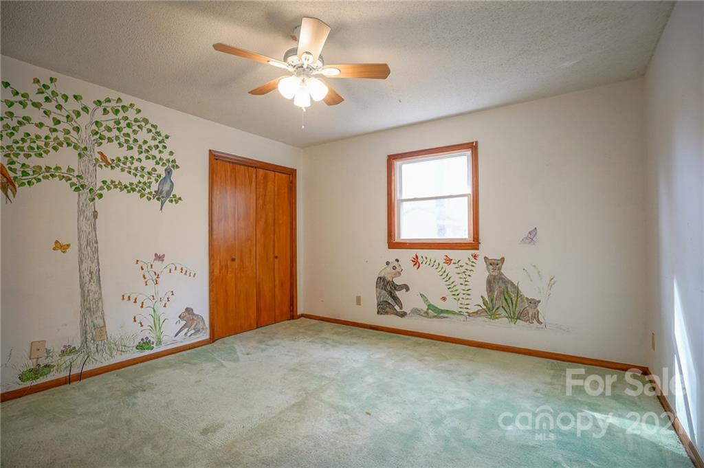 640 Coley Road Salisbury, NC 28146 - Photo 19 of 43 an empty room with windows