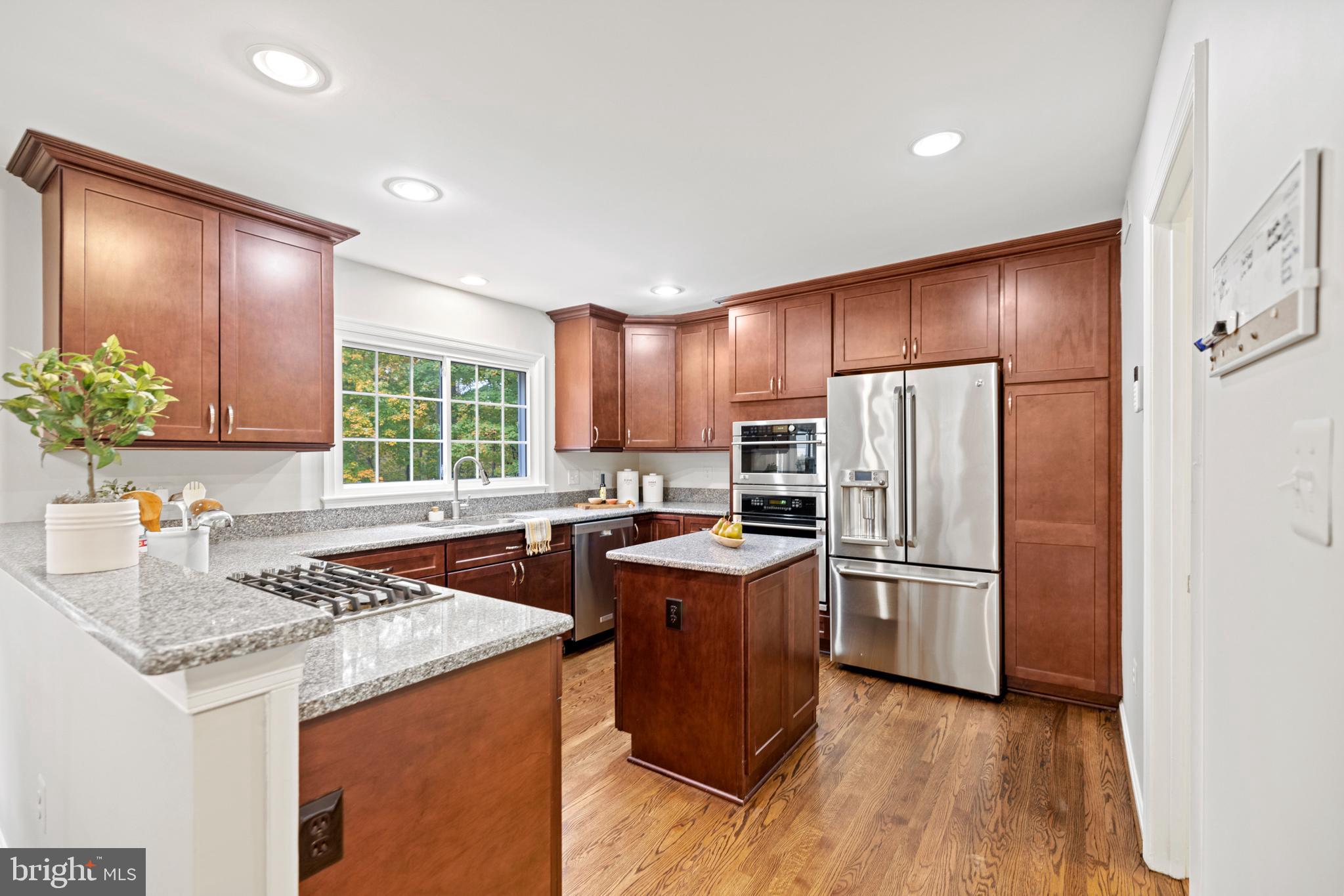 11875 Fawn Ridge Lane Reston, VA 20194 - Photo 19 of 45 Gallery Image 19