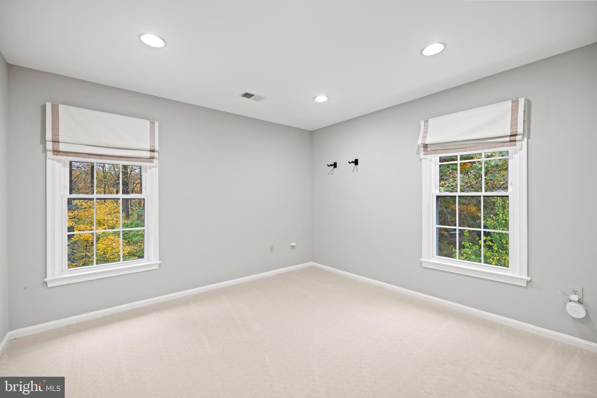 11875 Fawn Ridge Lane Reston, VA 20194 - Photo 37 of 45 Gallery Image 37