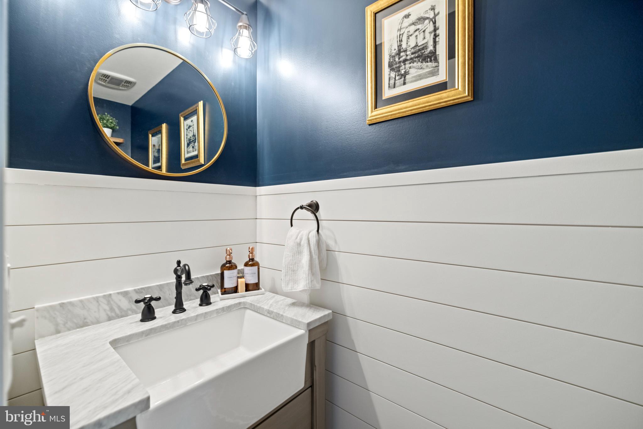 11875 Fawn Ridge Lane Reston, VA 20194 - Photo 7 of 45 Gallery Image 7