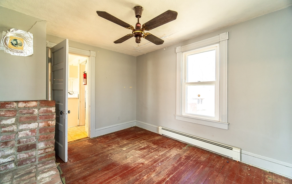 153 Ray Street Ludlow, MA 01056 - Photo 5 of 42 Gallery Image 5