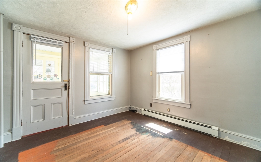153 Ray Street Ludlow, MA 01056 - Photo 6 of 42 Gallery Image 6