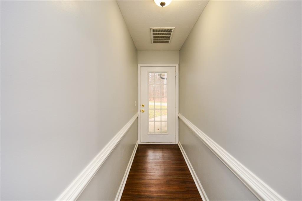 1413 Reed Lane Woodstock, GA 30189 - Photo 6 of 68