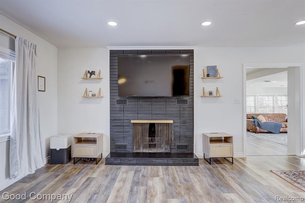 4896 Chicago Road Warren, MI 48092 - Photo 10 of 80 Gallery Image 10