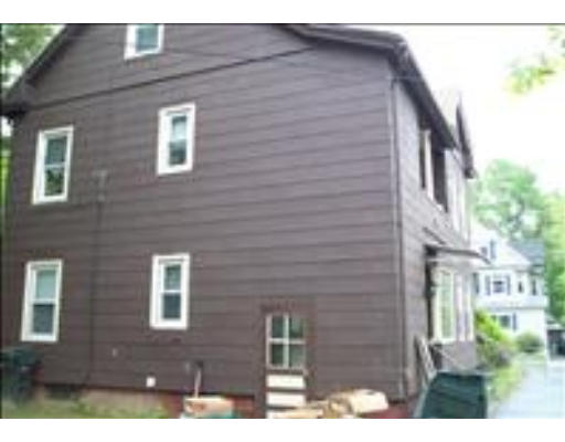 14 Walden Street Springfield, MA 01108 - Photo 2 of 3 Gallery Image 2