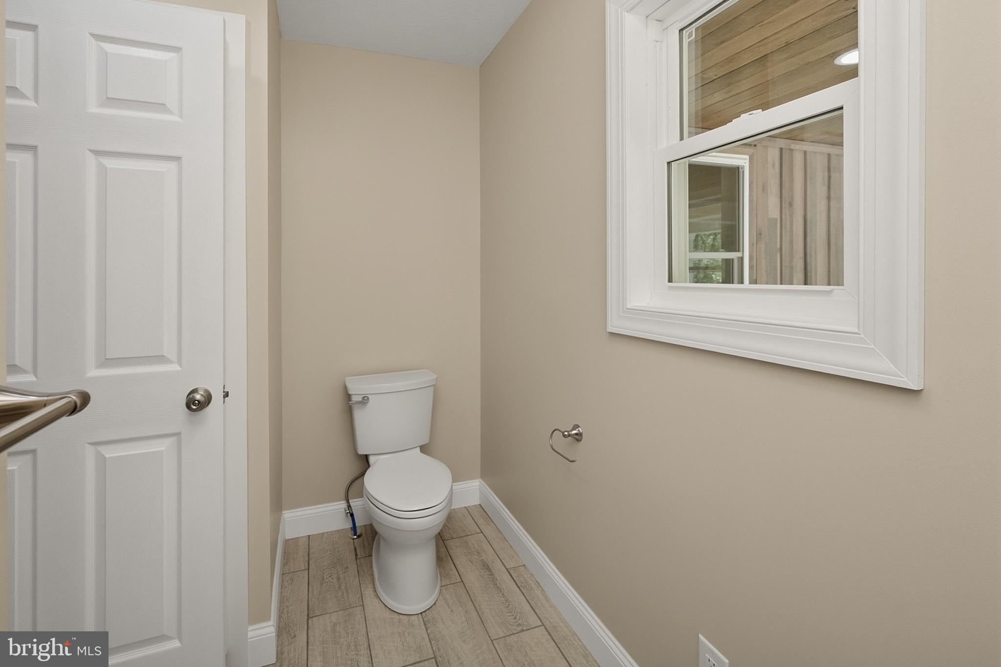 114 Dripping Spring Road Morgantown, WV 26508 - Photo 44 of 88 Main Floor Half Bath
