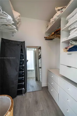 $3,950 | 8425 Crespi Boulevard, Unit 304, Miami Beach, FL 33141