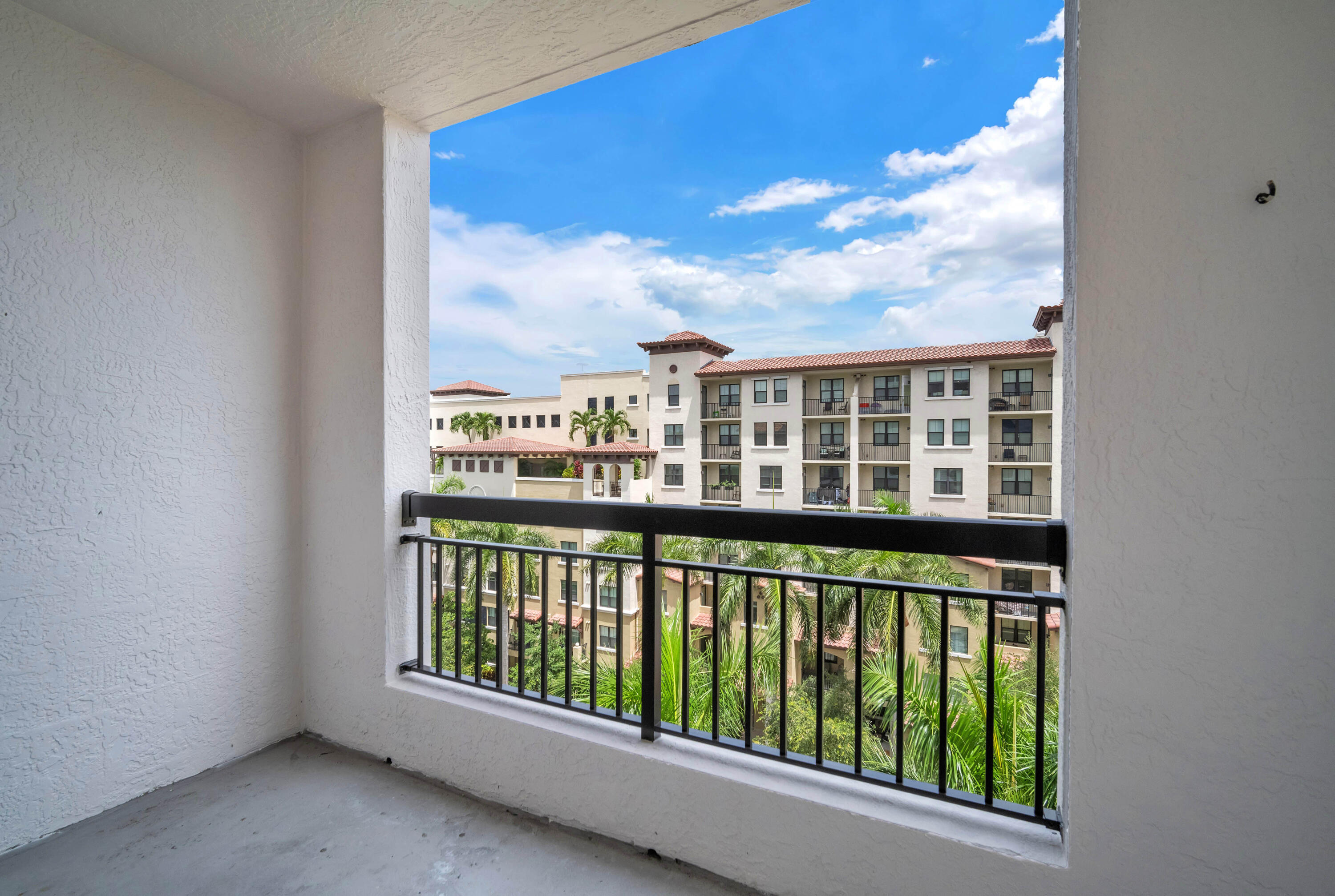 233 South Federal Highway, Unit 603 Boca Raton, FL 33432 - Photo 15 of 18 a view of a large window