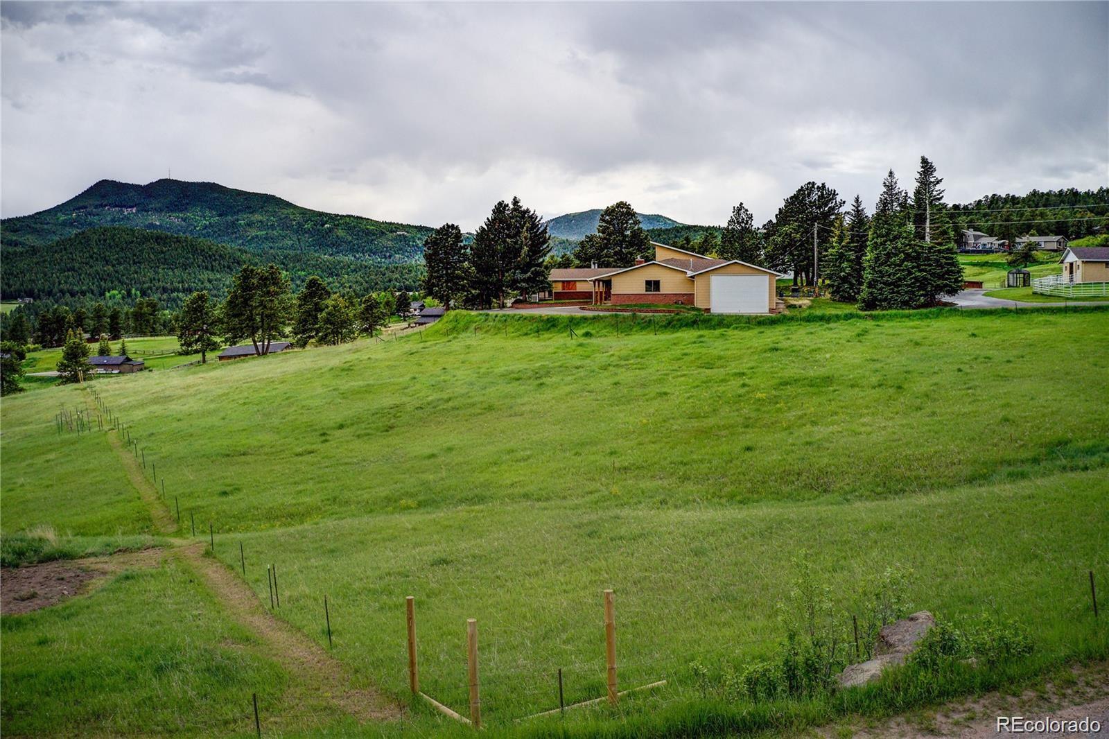 22256 Meadow View Road Morrison, CO 80465 - Photo 5 of 38 Gallery Image 5