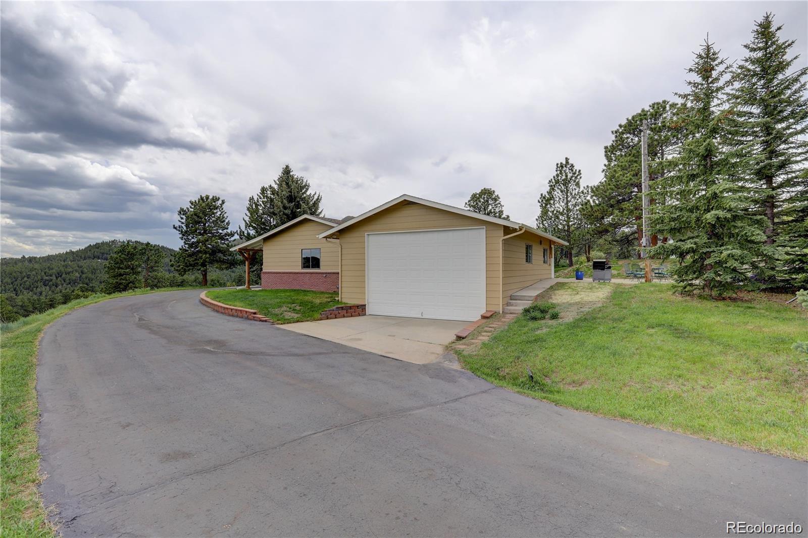 22256 Meadow View Road Morrison, CO 80465 - Photo 6 of 38 Gallery Image 6