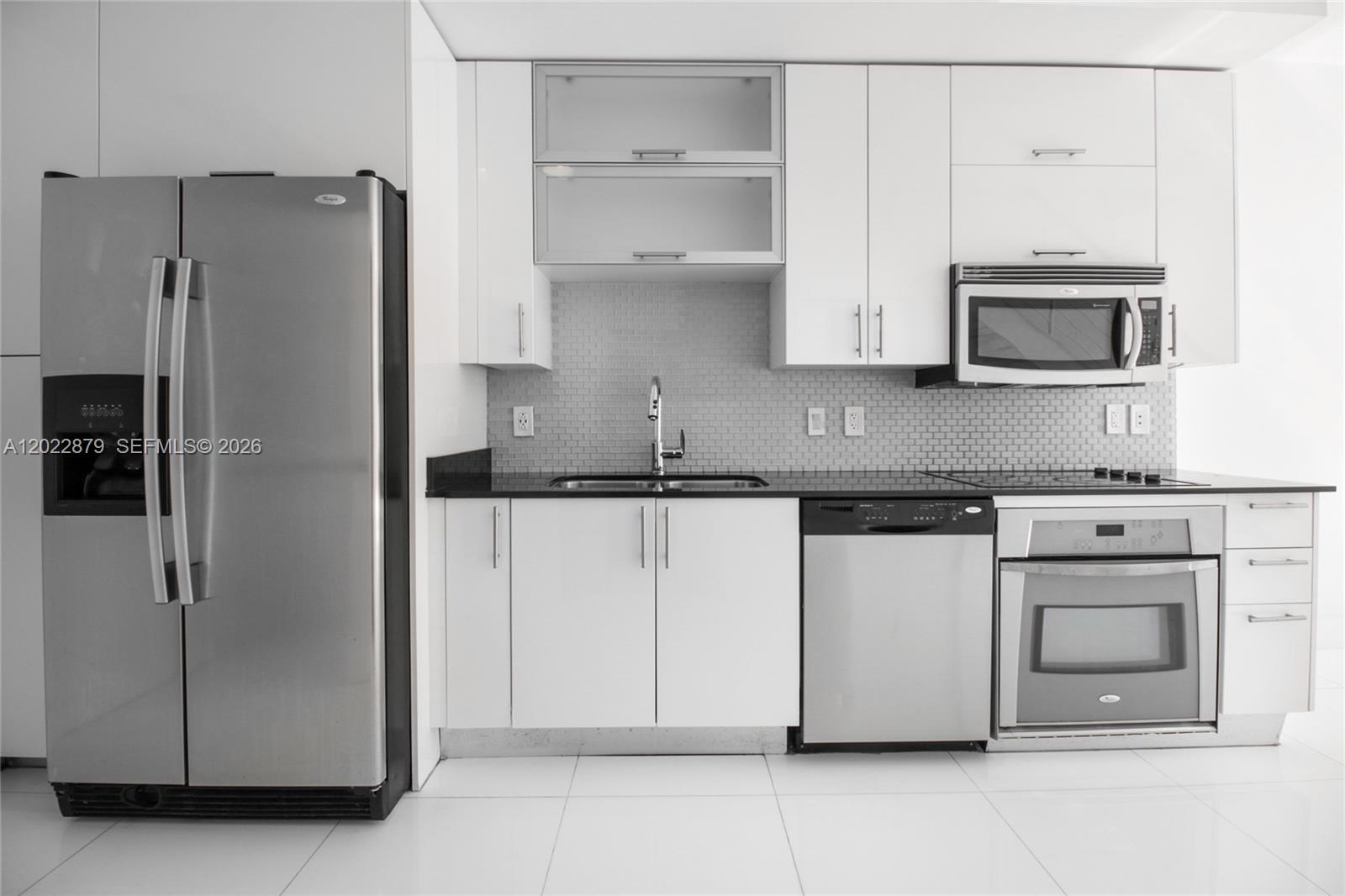 60 Southwest 13th Street, Unit 2208 Miami, FL 33130 - Photo 7 of 13