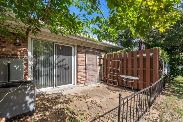 $93,500 | 10682 Carroll Wood Way, St. Louis, MO 63128