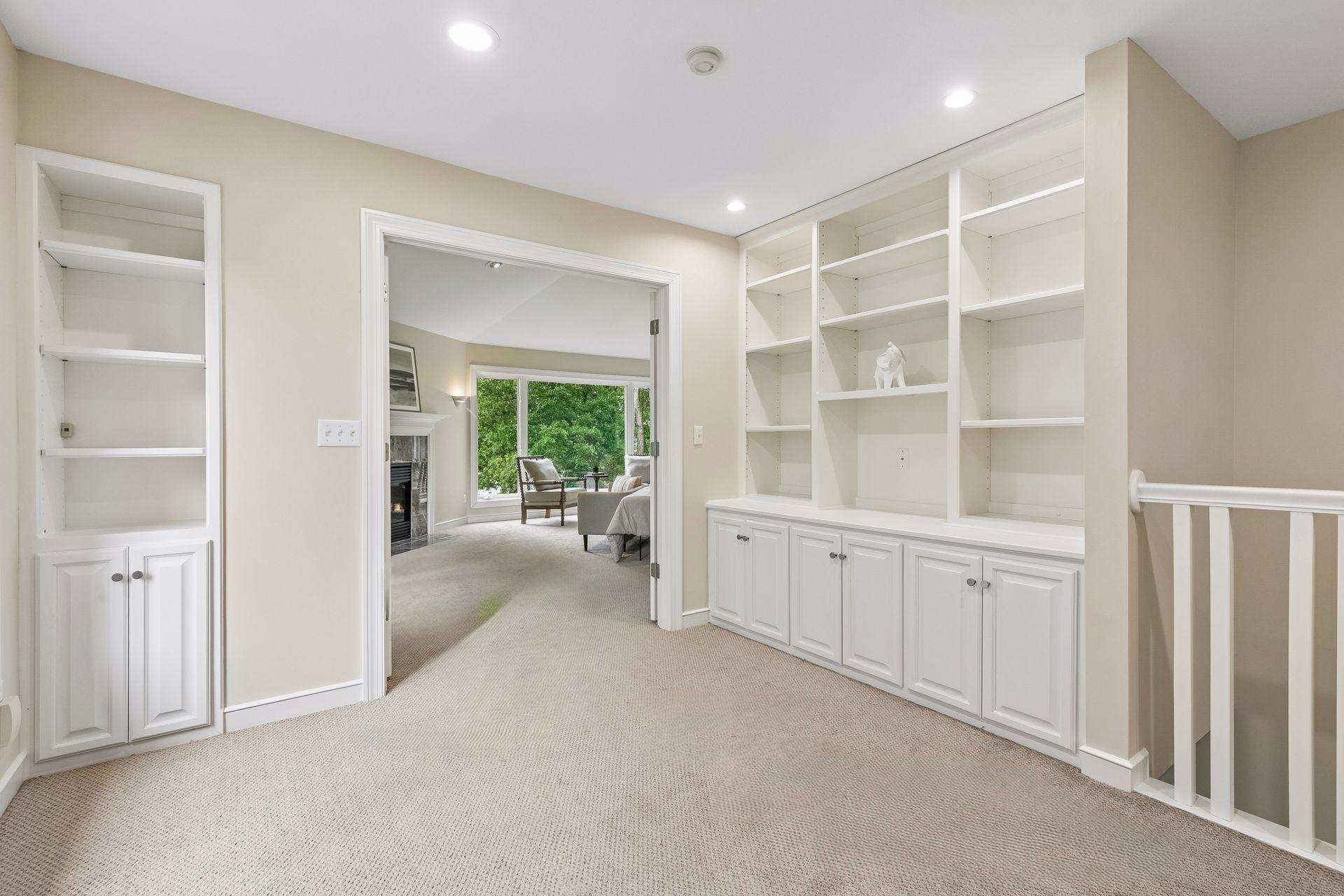 8803 Cove Pointe Road Eden Prairie, MN 55347 - Photo 32 of 71