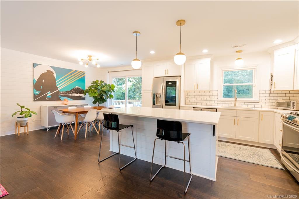 3825 Riverbend Road Charlotte, NC 28210 - Photo 6 of 32 Gallery Image 6