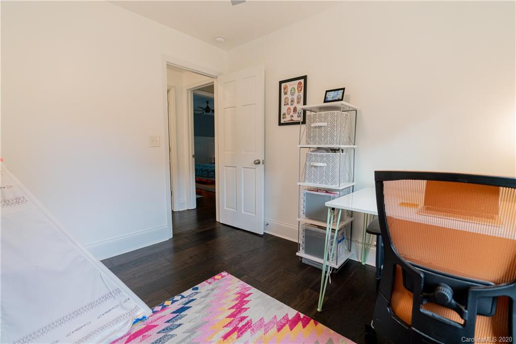 3825 Riverbend Road Charlotte, NC 28210 - Photo 10 of 32 Gallery Image 10