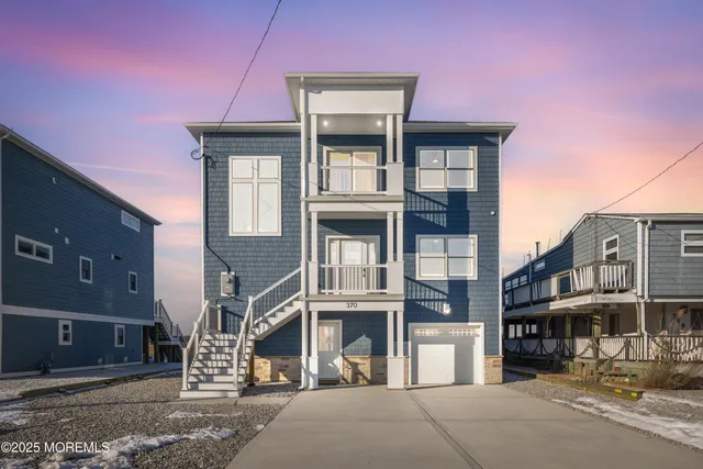 $1,299,999 | 370 Kingfisher Road, Tuckerton, NJ 08087