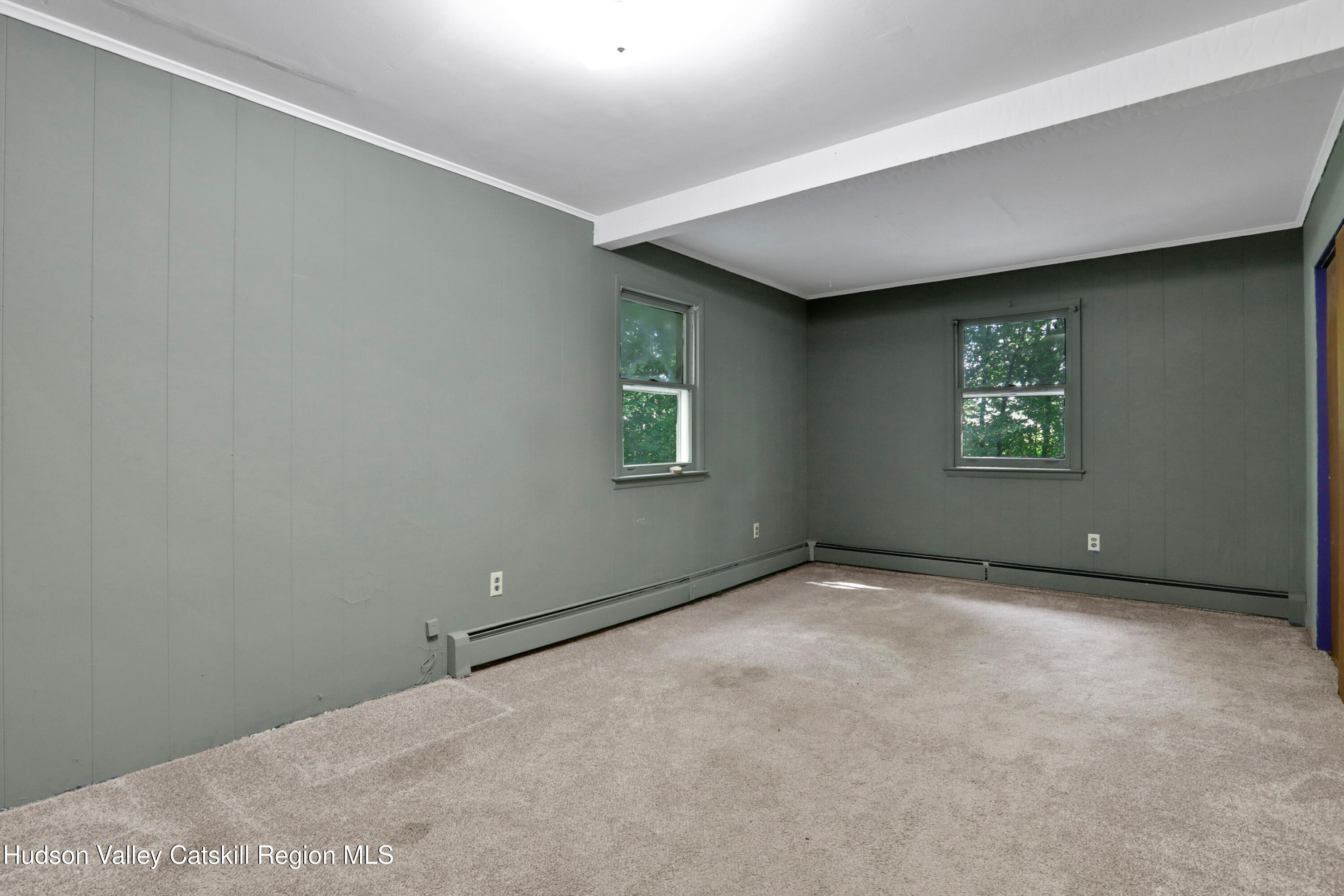 197 Old Rte 32 Saugerties, NY 12477 - Photo 18 of 31 an empty room with windows