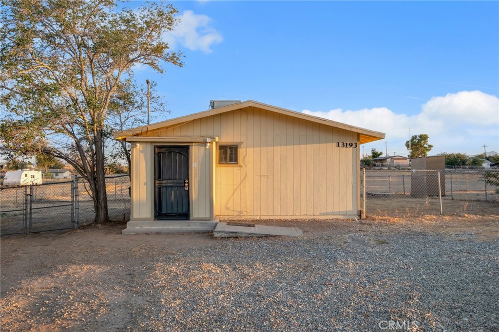 13189-13193 Begonia Road, Unit 2 Victorville, CA 92392 - Photo 13 of 25 Gallery Image 13
