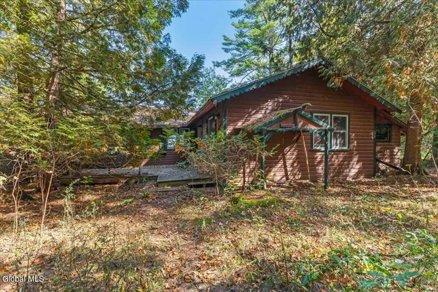 $775,000 | 96 Champine Way, Willsboro, NY 12996