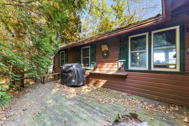 $775,000 | 96 Champine Way, Willsboro, NY 12996